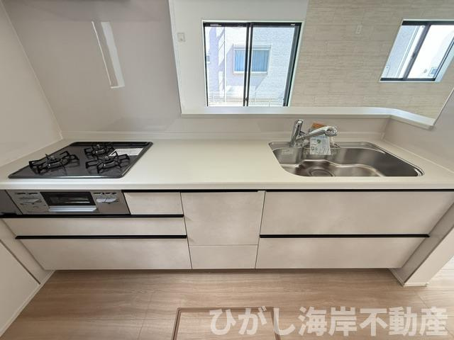 平塚市上平塚　新築戸建　全3棟のキッチン|システムキッチン