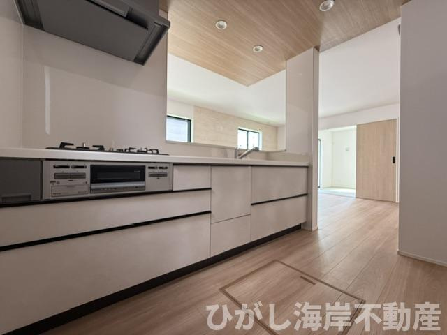 平塚市上平塚　新築戸建　全3棟のキッチン|キッチンスペース
