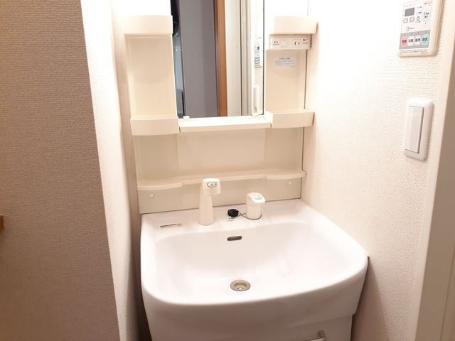 フィオーレの独立洗面台