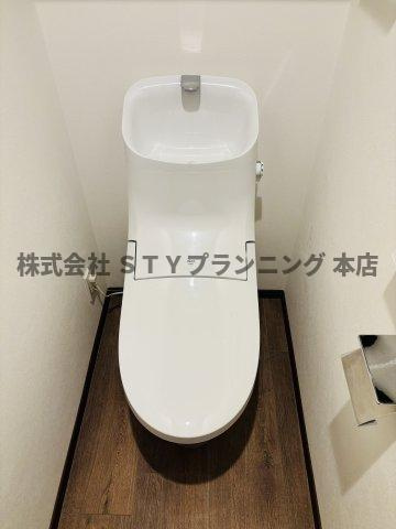 仲介手数料0円！C・P・Pure隼人町のトイレ