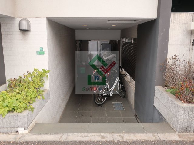 パレホームズ武蔵関2のエントランス