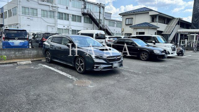 サマービレッジの駐車場