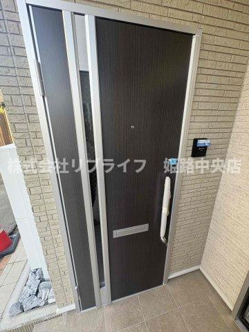 (仮称)ロタス中島アパートの玄関