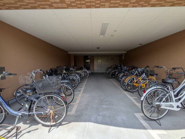 サントノーレ岡山東の駐輪場|◆敷地内駐輪場もございます。