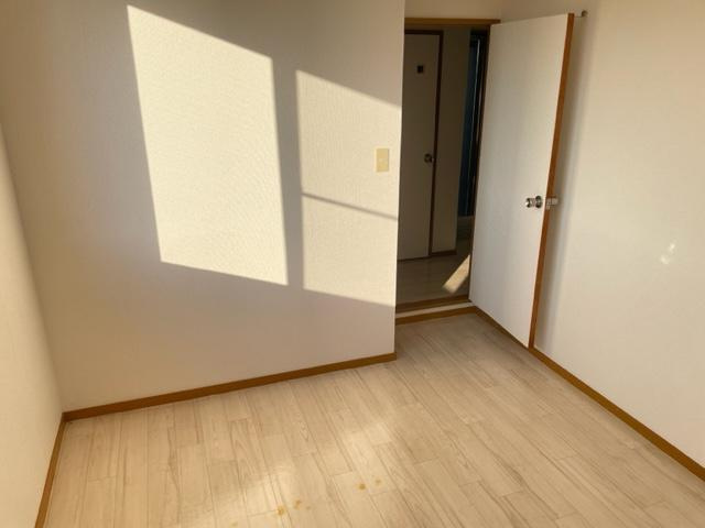 サングリーン西添の内装|洋室