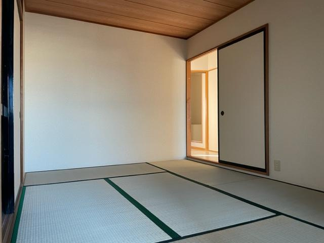 サングリーン西添の内装|和室