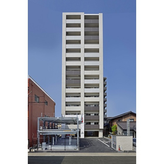 熊本市中央区新町３丁目の賃貸マンションの外観