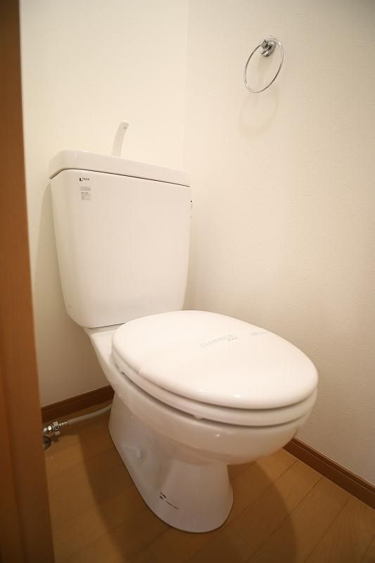 セレブマンション今宿のトイレ