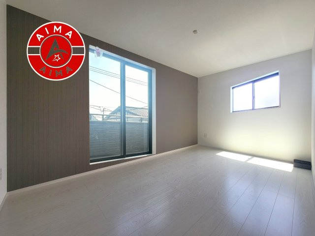 糟屋郡粕屋町内橋東1丁目第3-2棟（2号棟）　の内観：施工例|主寝室には収納力に優れたクローゼットがありますので、お部屋もすっきり片付きます。