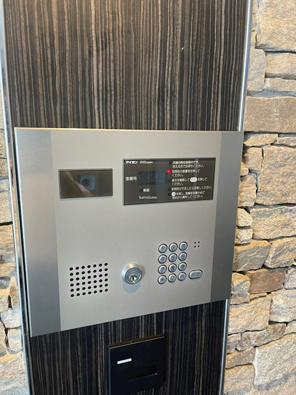 ラシュレエグゼ阿波座の外観