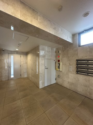 ピエールボレ室見のロビー