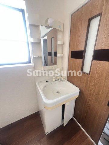 ドミール東芦屋の洗面所