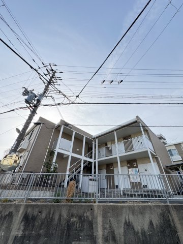 レオパレス野崎通Bの外観