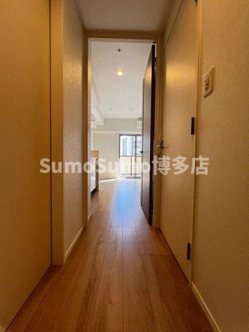 エンクレストALIVE白金の玄関