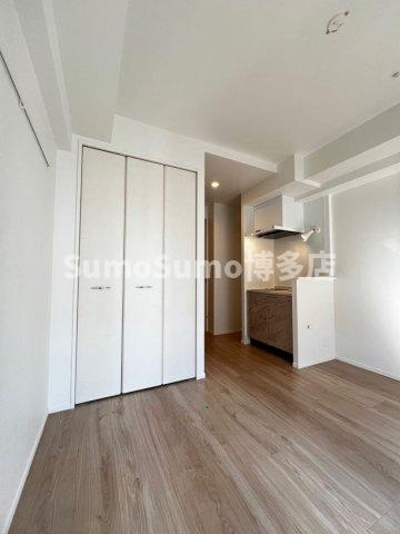 エンクレストALIVE白金の居間・リビング