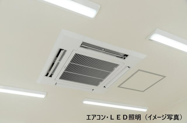新築　第８ランドプラザビルの内装