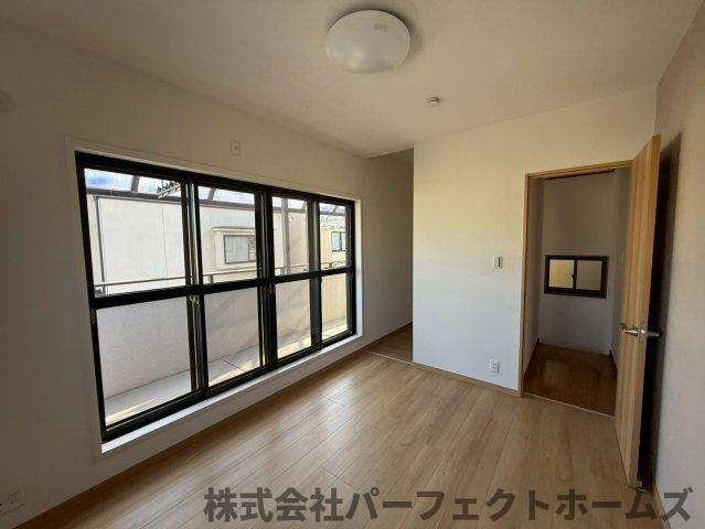 【洋室】の画像