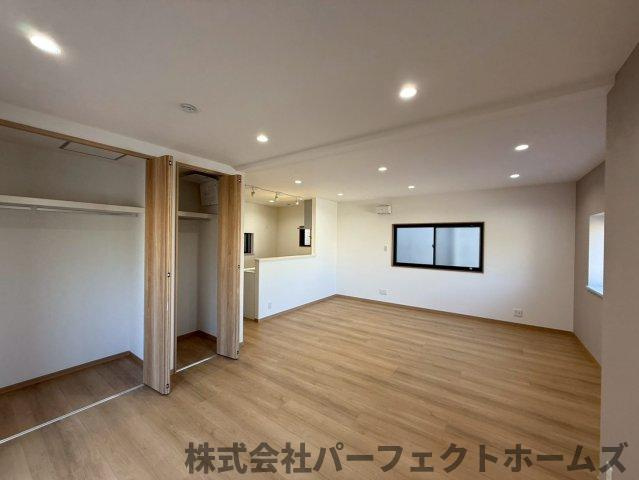 【居間・リビング】の画像
