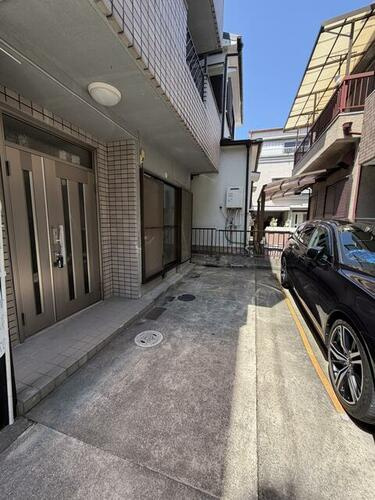 高柳6丁目　中古一戸建ての駐車場|■物件内覧・資金計画相談・住宅ローン相談、リフォーム相談、お問合せ受付中■
※当日・翌日のご内覧、ご相談はお電話でのお問合せがスムーズです！