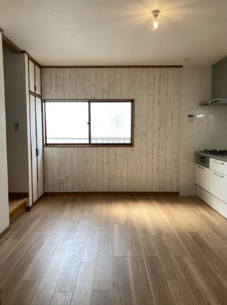 高柳6丁目　中古一戸建てのキッチン|LDK9.0帖
■物件内覧・資金計画相談・住宅ローン相談、リフォーム相談、お問合せ受付中■
※当日・翌日のご内覧、ご相談はお電話でのお問合せがスムーズです！