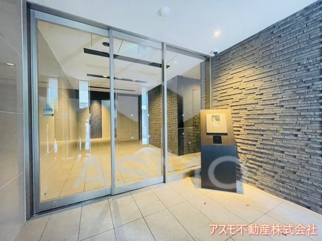 【エントランス】 | 玉造BASE