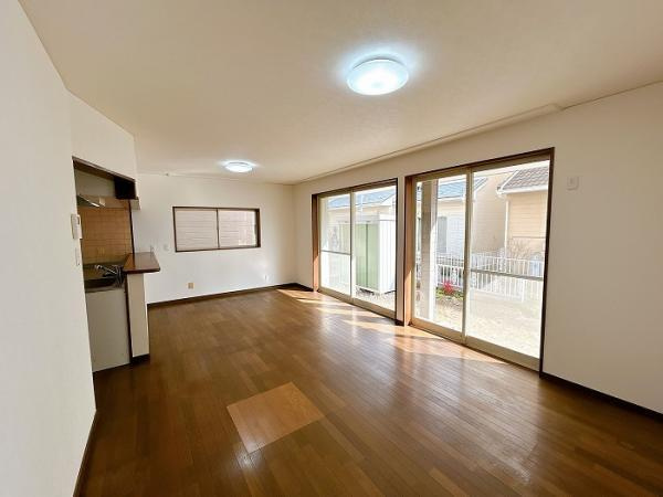 【商談中】リフォーム　中古戸建　大垣市綾野3丁目　平成2年築の居間・リビング