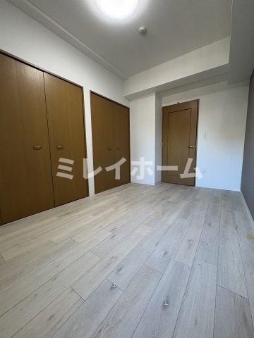 コスモリード池上の玄関|同建物内、別のお部屋の参考写真になります。