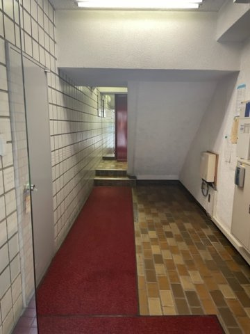 相模屋第２ビルのロビー