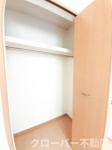 メゾン　ド　プロバンス　Ｃの収納