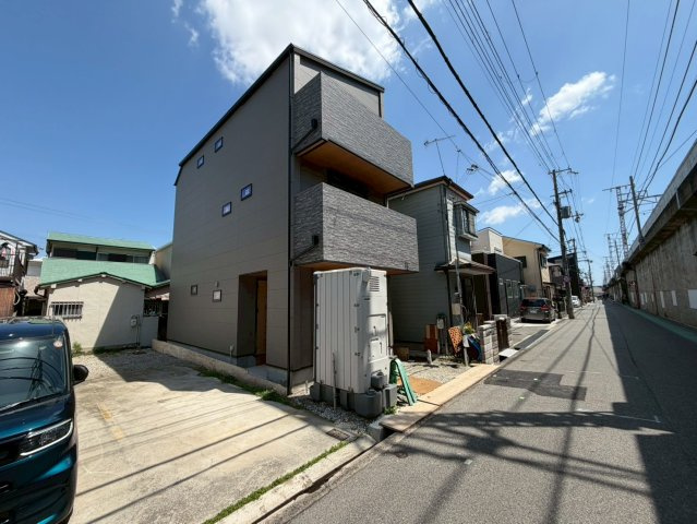 明石市山下町4の前面道路含む現地写真
