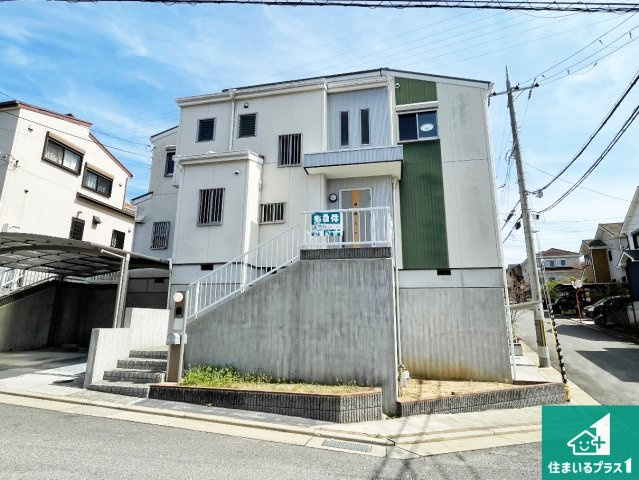 川西市南野坂　中古一戸建て