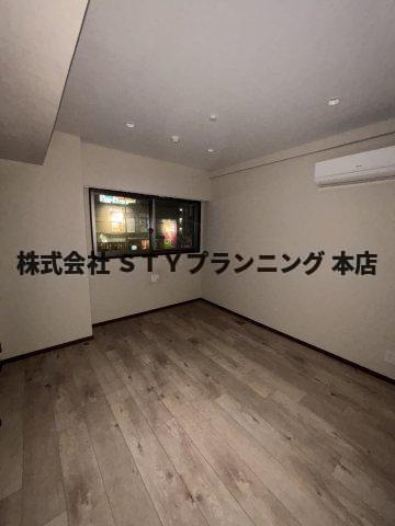 仲介手数料0円！C・P・Pure隼人町の洋室