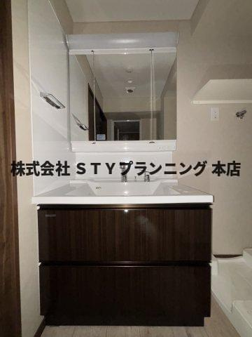 仲介手数料0円！C・P・Pure隼人町の洗面所