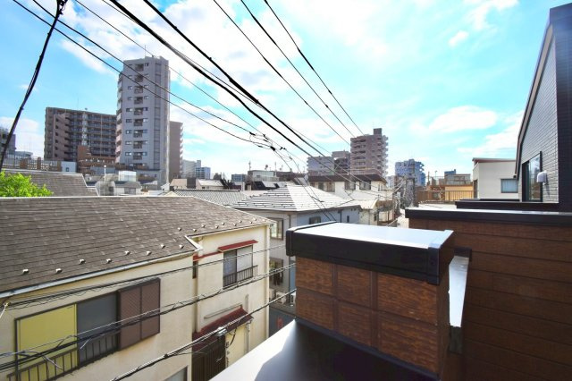 北区志茂5丁目　新築戸建　残1棟の展望|2026.06.06撮影

現地ご見学希望・資料請求などお気軽にお問い合わせ下さい！
03-5990-5201