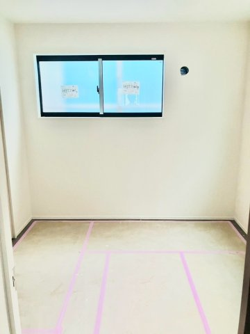 北区志茂5丁目　新築戸建　残1棟の洋室|2026.04.29撮影

現地ご見学希望・資料請求などお気軽にお問い合わせ下さい！
03-5990-5201