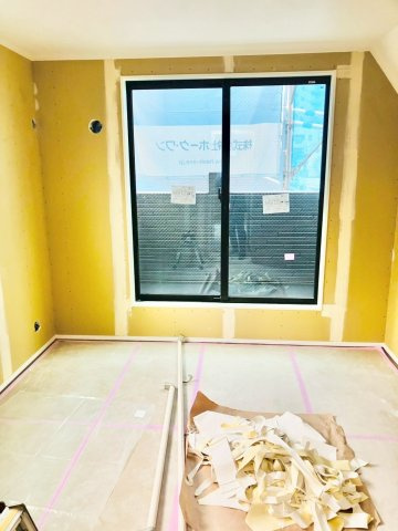北区志茂5丁目　新築戸建　残1棟の洋室|2026.04.29撮影

現地ご見学希望・資料請求などお気軽にお問い合わせ下さい！
03-5990-5201