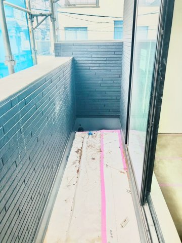 北区志茂5丁目　新築戸建　残1棟のバルコニー|2026.04.29撮影

現地ご見学希望・資料請求などお気軽にお問い合わせ下さい！
03-5990-5201
