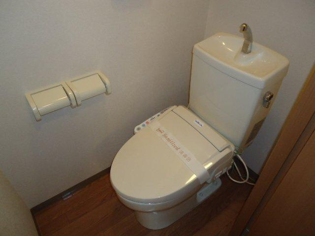 サン・マリカのトイレ|シャワー付トイレ