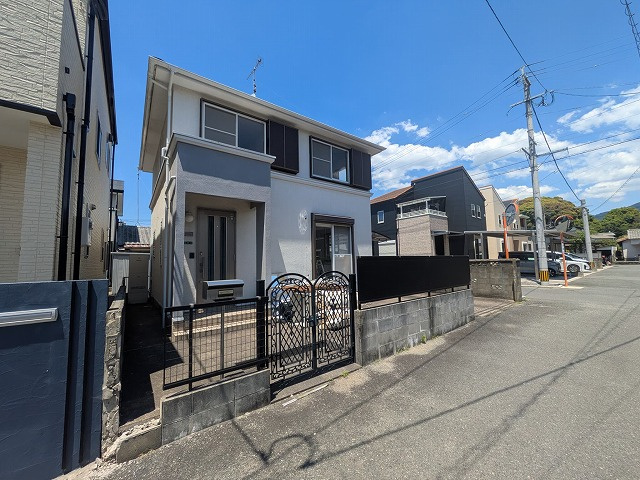 【前面道路含む現地写真】 | 宇美町桜原3丁目戸建