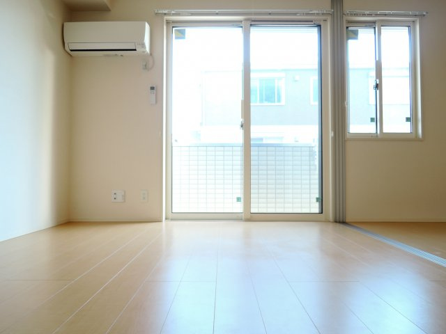 GOLD BAMBOOⅠの居間・リビング