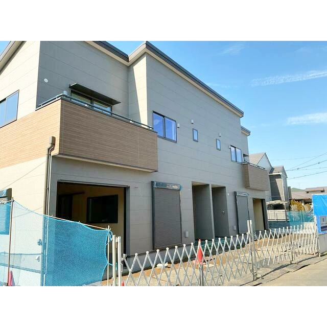 茅ヶ崎市今宿のテラスの外観