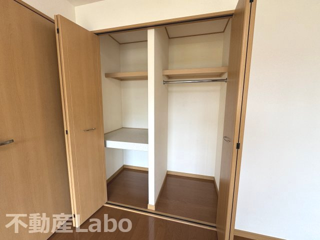 ブレイン佐古1の収納