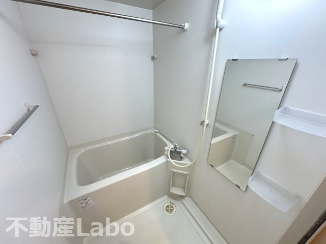 ブレイン佐古1の浴室