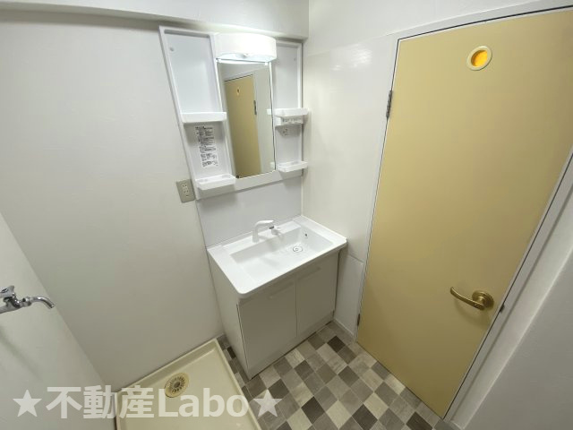 ソレイユ南島田　の洗面所