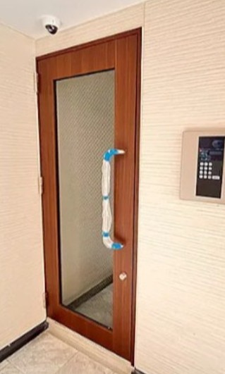 ボアソルテ日ノ出町のエントランス