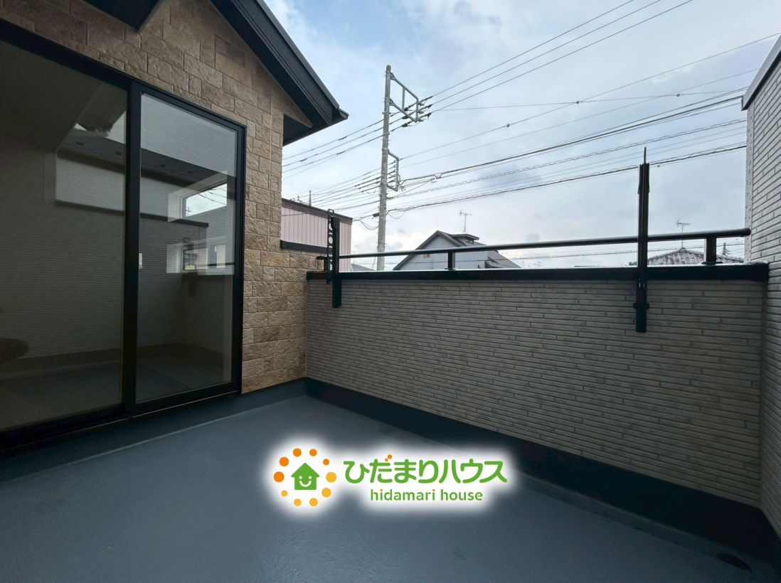 久喜市本町5丁目4期　新築一戸建てのバルコニー