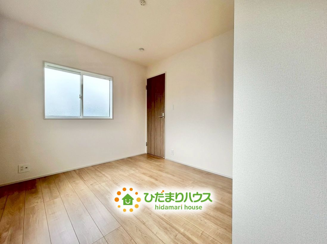 久喜市本町5丁目4期　新築一戸建ての洋室
