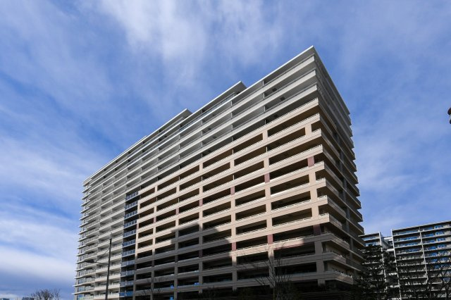 Sun Village F棟 10階の外観