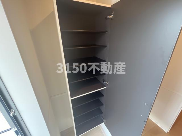 Star terrace 岐南の収納|シューズBOX