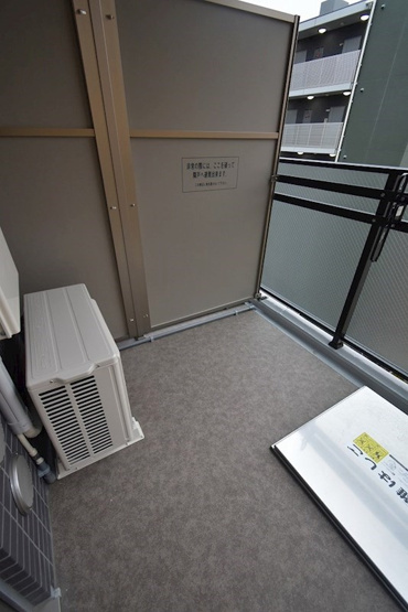 【バルコニー】RISING Maison 本町橋(旧名称:レオンコンフォート本町橋)